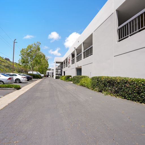 5111 Santa Fe St, San Diego, CA for lease - Building Photo - Image 2 of 9