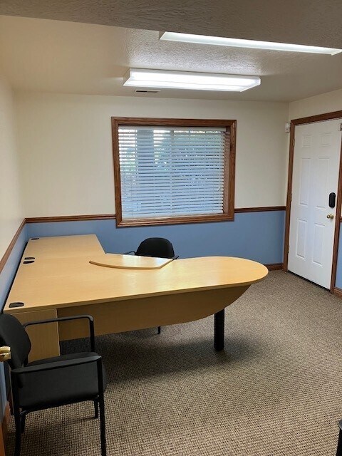 218-220 N Orem Blvd, Orem, UT for lease Interior Photo- Image 1 of 9