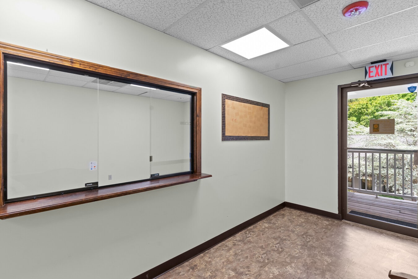 1050 Main St, East Greenwich, RI 02818 - Unit 24 - - Interior Photo - Image 1 of 18