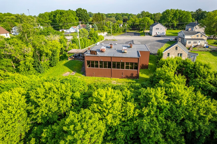 2943 Upper Mountain Rd, Sanborn, NY for sale - Building Photo - Image 3 of 46