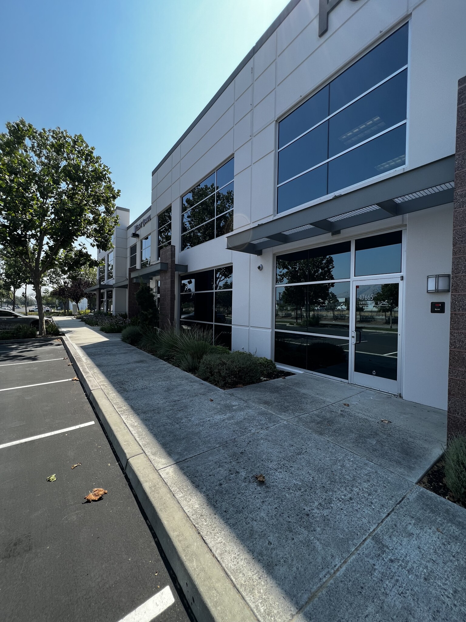 47603-47643 Lakeview Blvd, Fremont, CA for lease Building Photo- Image 1 of 8