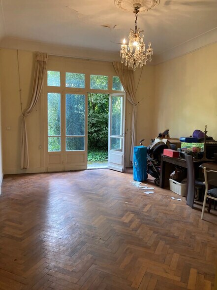 Office in Bordeaux for sale - Building Photo - Image 2 of 23