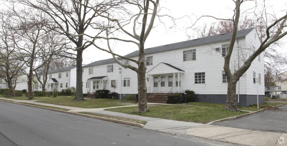 300 Neptune Blvd, Neptune, NJ for sale - Primary Photo - Image 1 of 1