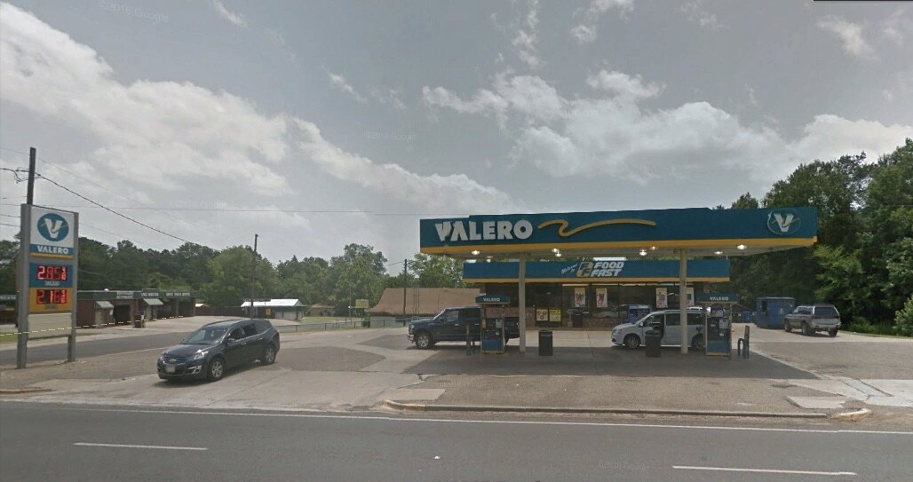 808 Broadway Ave, Gladewater, TX for sale Primary Photo- Image 1 of 1