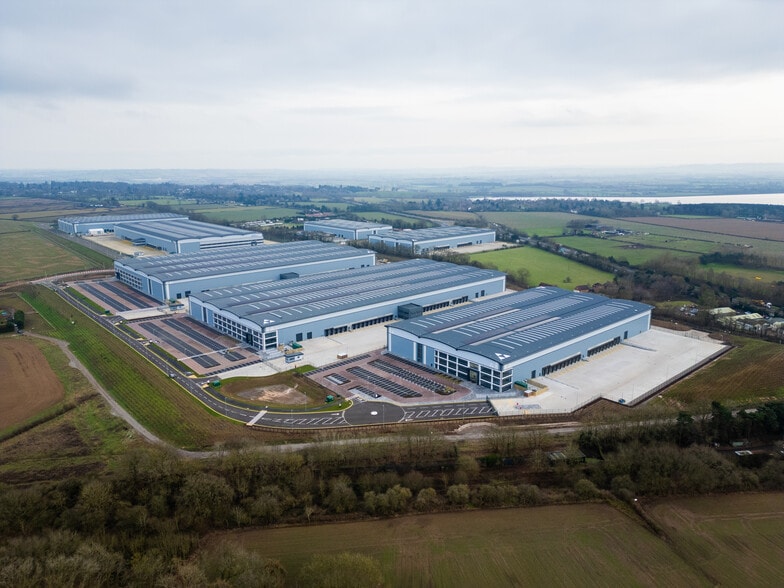 Coventry Rd, Rugby for lease - Building Photo - Image 1 of 42