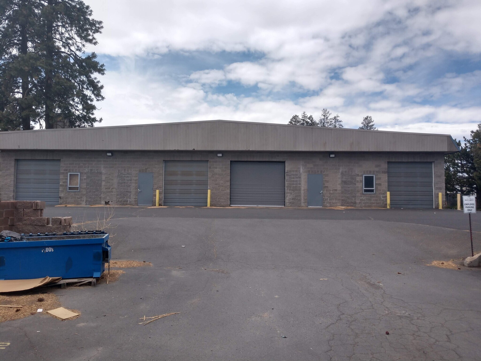 61527 American Loop, Bend, OR for sale Building Photo- Image 1 of 1