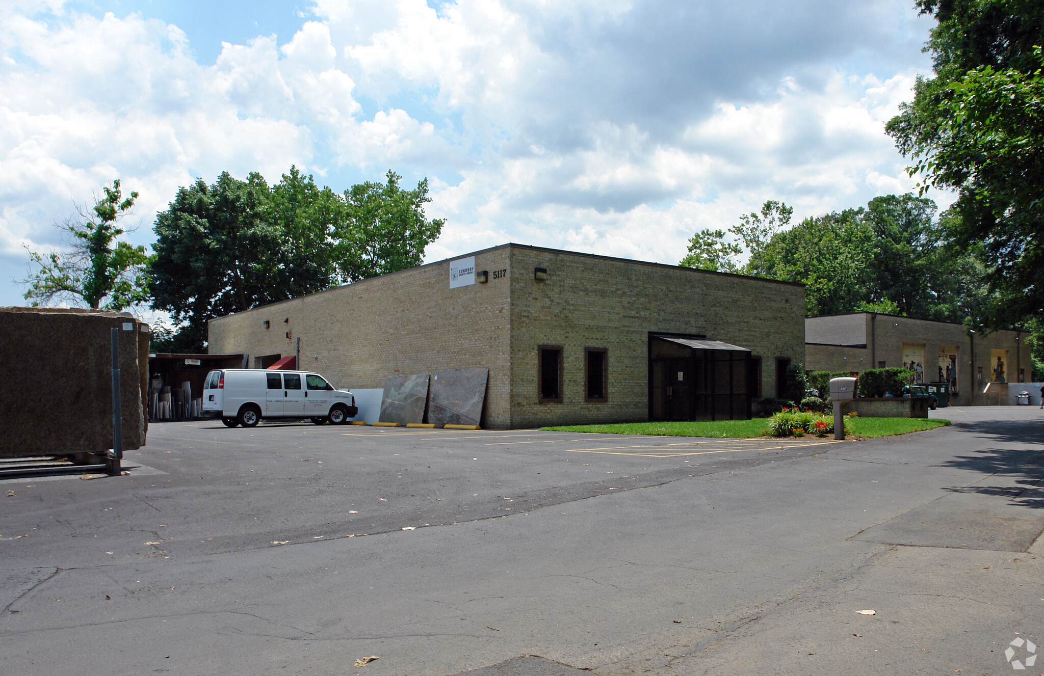 5117 Berwyn Rd, College Park, MD for sale Primary Photo- Image 1 of 4