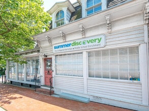 1326 Old Northern Blvd, Roslyn, NY for lease Building Photo- Image 1 of 17