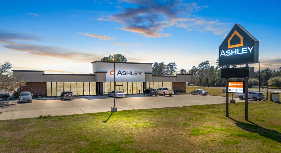 425 W Gibson St, Jasper, TX for sale - Building Photo - Image 1 of 6