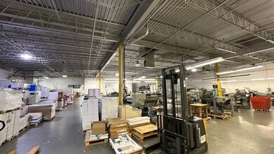 7040 Colonial Hwy, Pennsauken, NJ for lease Interior Photo- Image 2 of 10