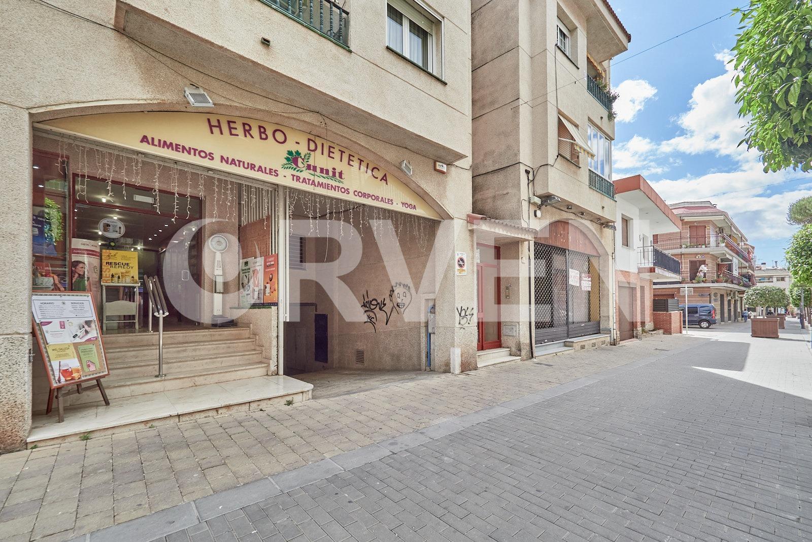 Retail in Cunit, Tarragona for lease Building Photo- Image 1 of 24