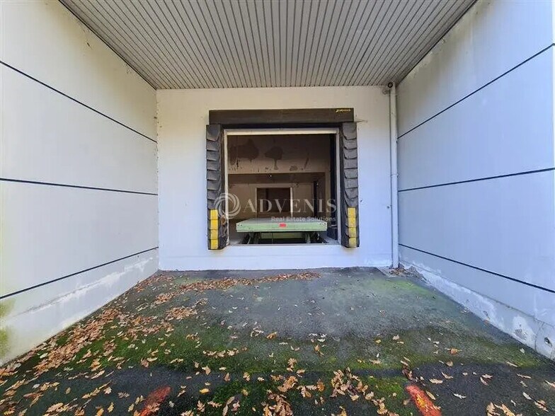 Industrial in Carquefou for lease - Building Photo - Image 3 of 4