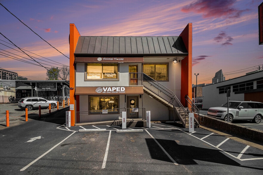 324 E Paces Ferry Rd NE, Atlanta, GA for lease - Building Photo - Image 2 of 43