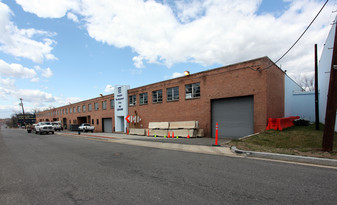 3300-3350 New York Ave NE, Washington DC - Warehouse