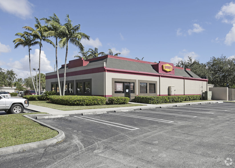 15235 SW 137th Ave, Miami, FL for lease - Building Photo - Image 3 of 4