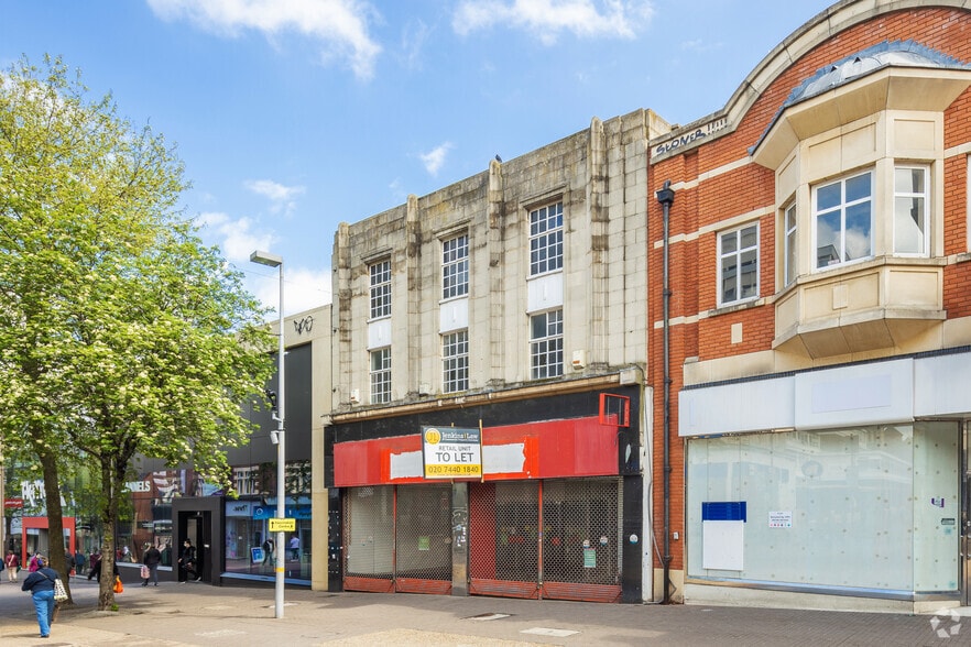 96-98 High St, Sutton for lease - Primary Photo - Image 1 of 3