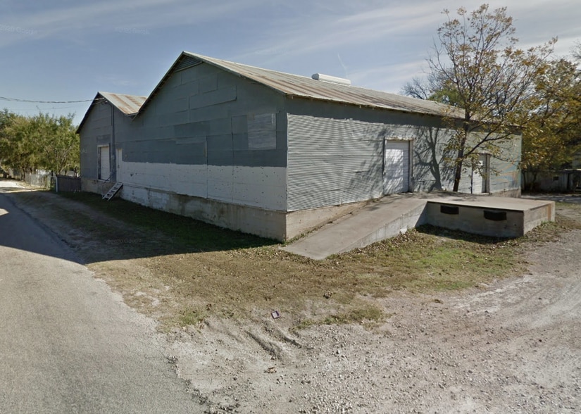 221 4th St, San Angelo, TX for sale - Primary Photo - Image 1 of 2