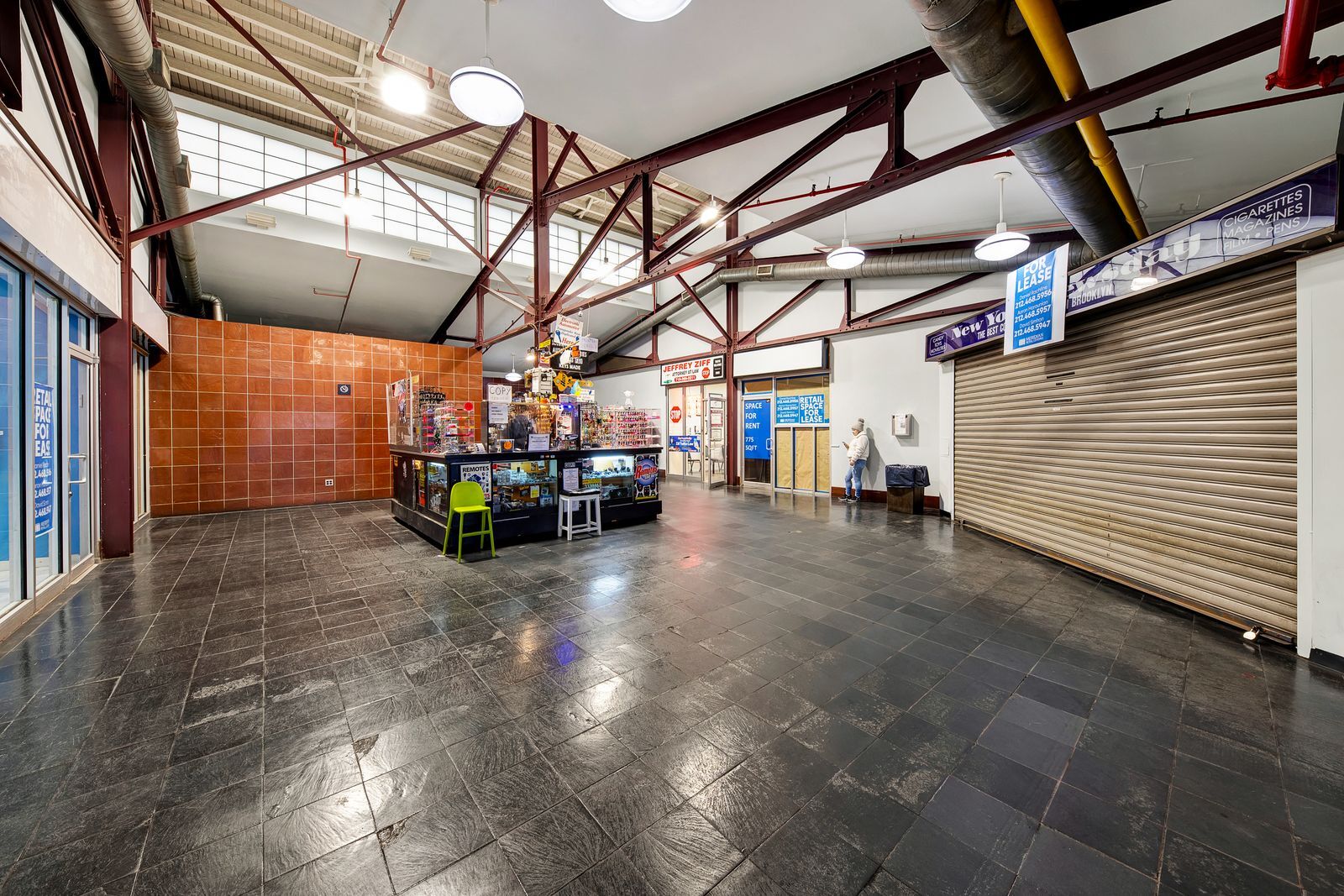 2875 W Eighth St, Brooklyn, NY for lease Interior Photo- Image 1 of 2