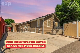 310 S 2nd Ave, Brighton CO - Theater