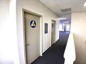 1040 N Benson Ave, Upland, CA for lease Interior Photo- Image 2 of 14