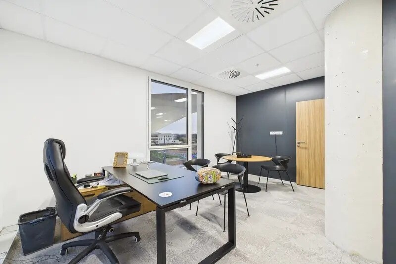 Office in Montpellier for sale - Interior Photo - Image 2 of 13