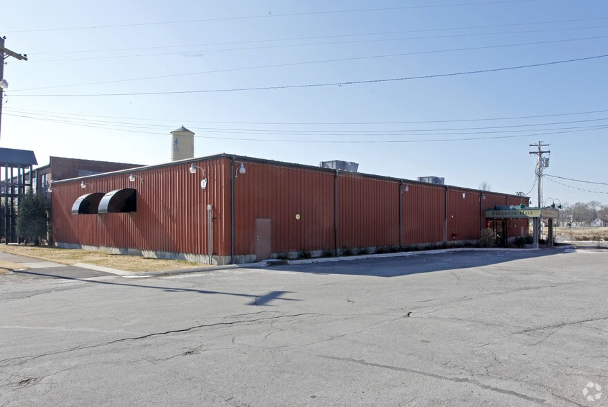 300 N Maple St, Lebanon, TN for sale - Primary Photo - Image 1 of 2