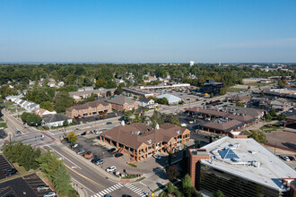 9452-9468 Towne Square Ave, Blue Ash, OH - aerial  map view