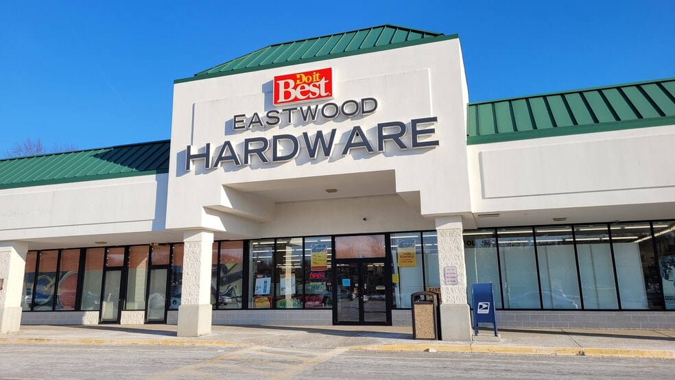 2016 Penny Ln, Jeannette, PA for lease - Building Photo - Image 1 of 8