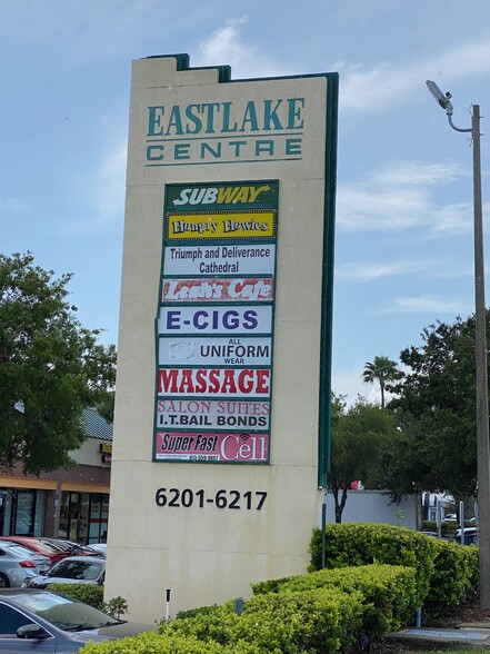 6201-6217 E Hillsborough Ave, Tampa, FL for lease - Building Photo - Image 3 of 4