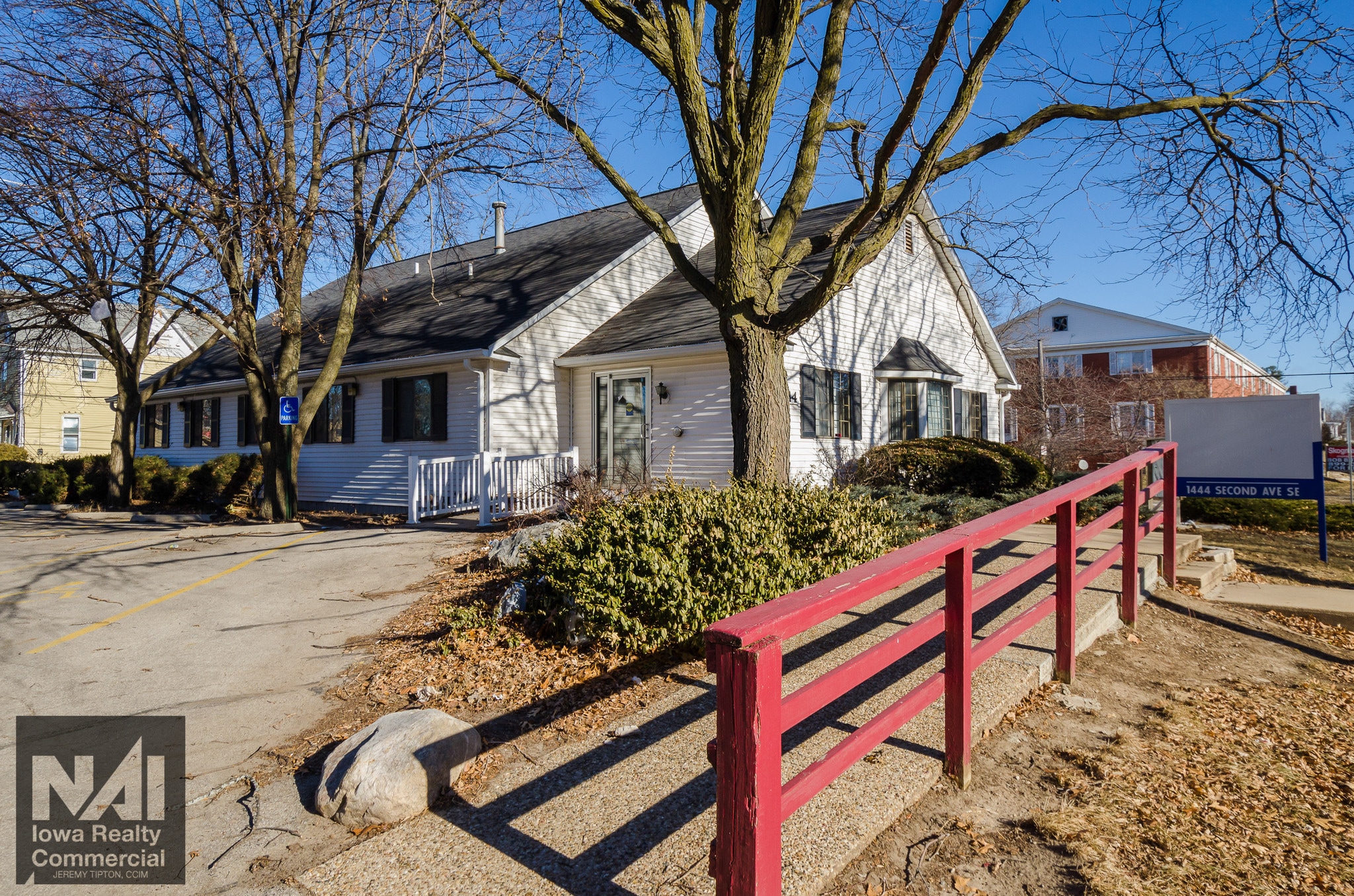 1444 2nd Ave SE, Cedar Rapids, IA for sale Building Photo- Image 1 of 1