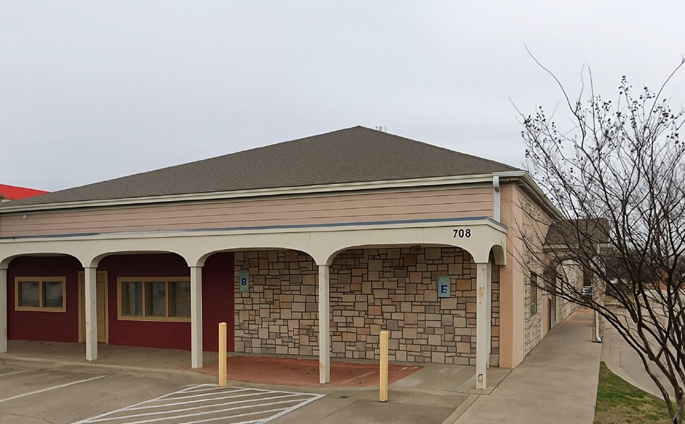 708 W Spring Valley Rd, Richardson, TX for sale Building Photo- Image 1 of 5