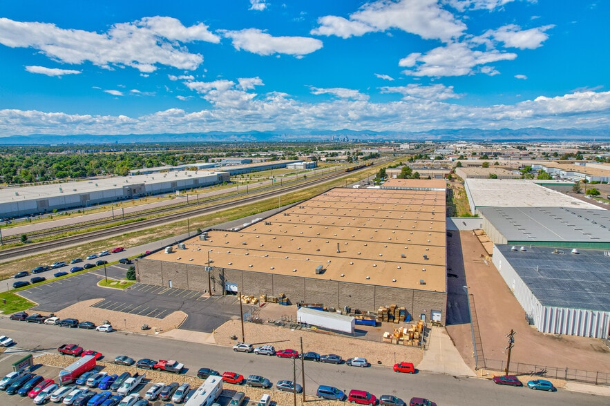13331-13333 E 37th Ave, Denver, CO for lease - Building Photo - Image 2 of 28
