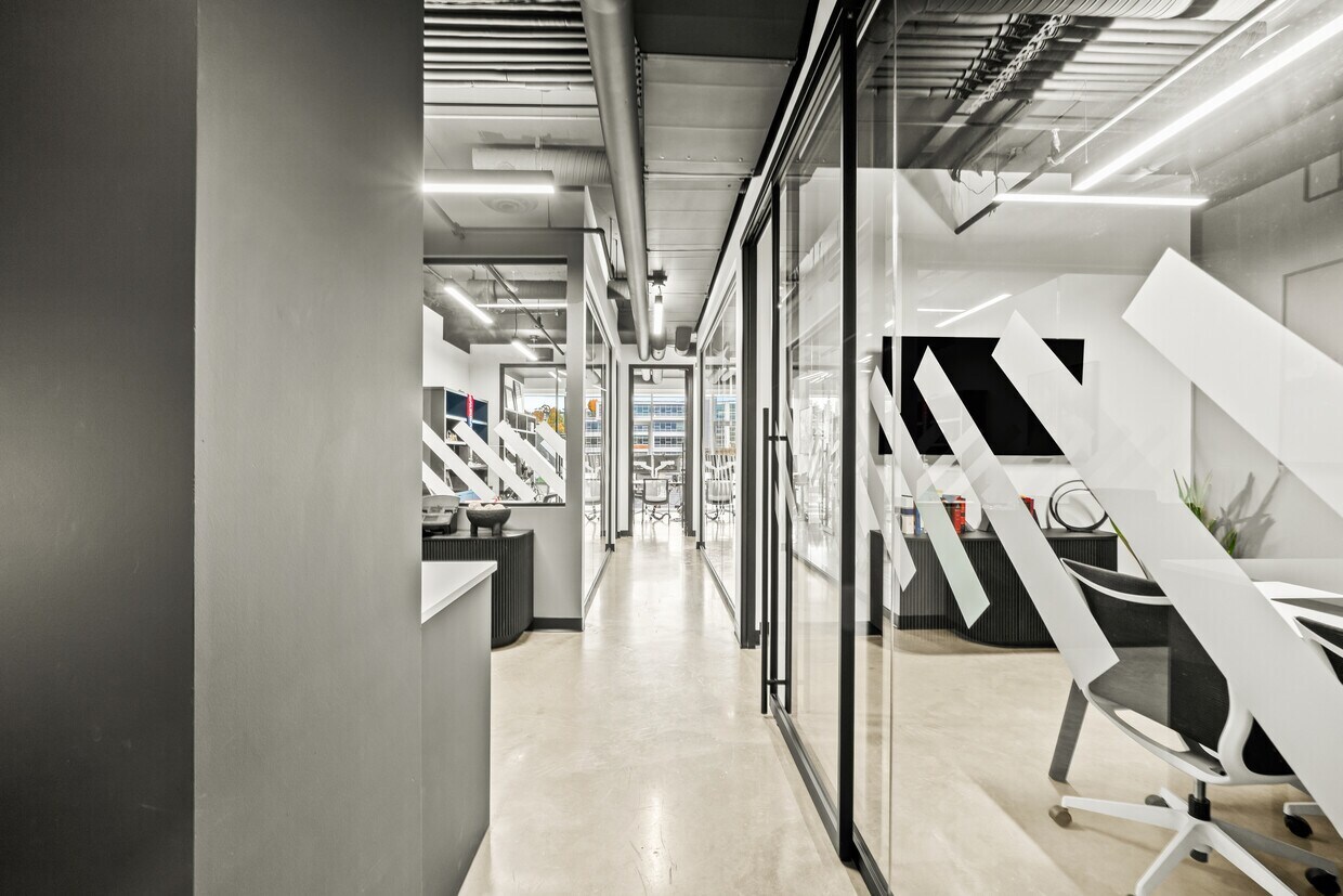 63 6 Th Av W, Vancouver, BC V5Y 1K2 - Unit 315 -  - Interior Photo - Image 1 of 21