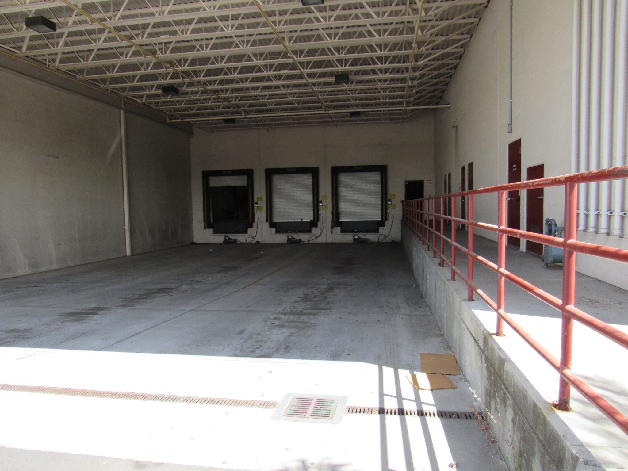 25 Hangar Way, Watsonville, CA, 95076 Industrial Space For Lease