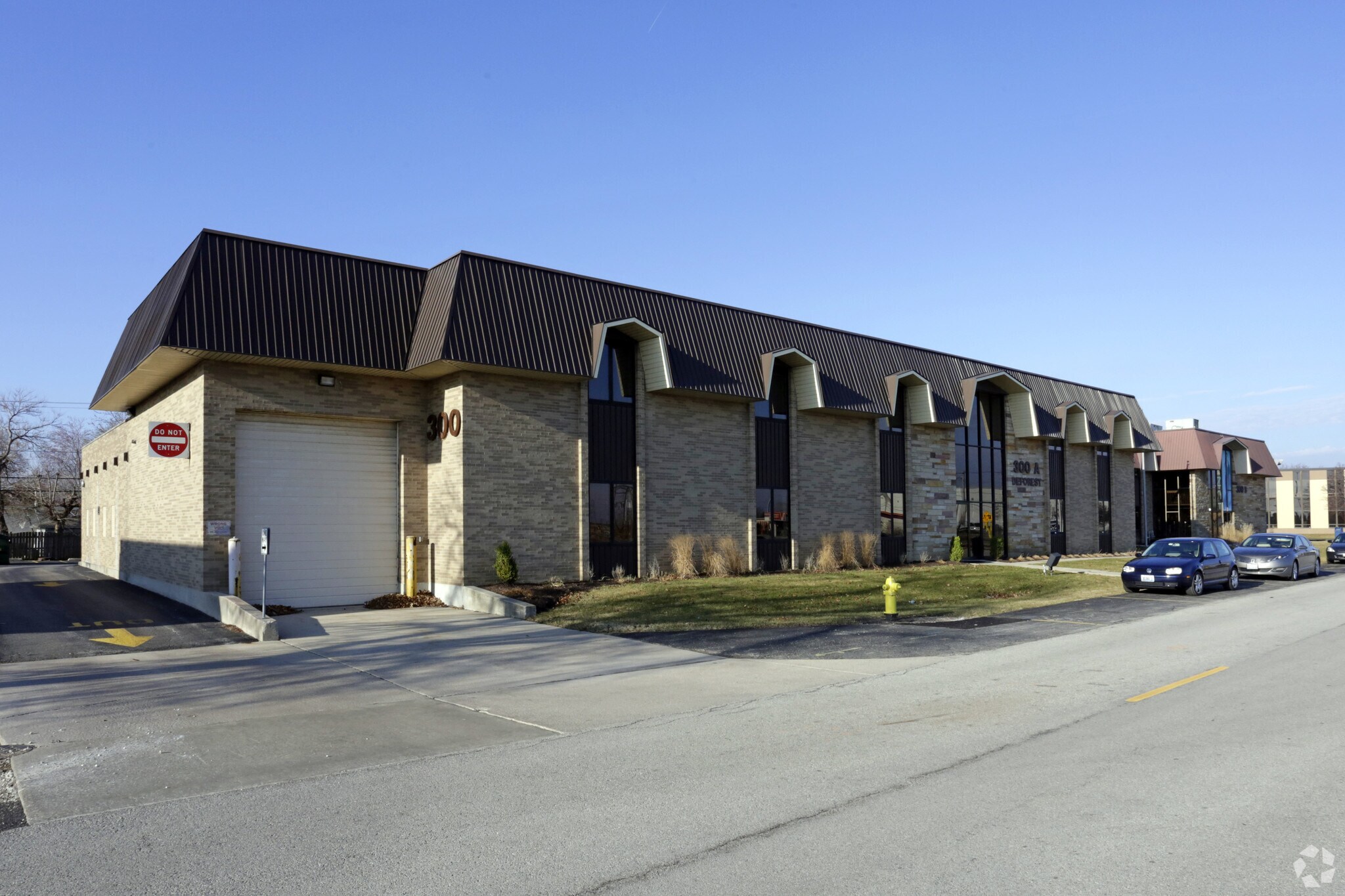 300 W Lake St, Elmhurst, IL for sale Primary Photo- Image 1 of 1