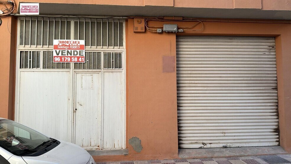 Industrial in Almussafes, Valencia for sale - Building Photo - Image 1 of 4