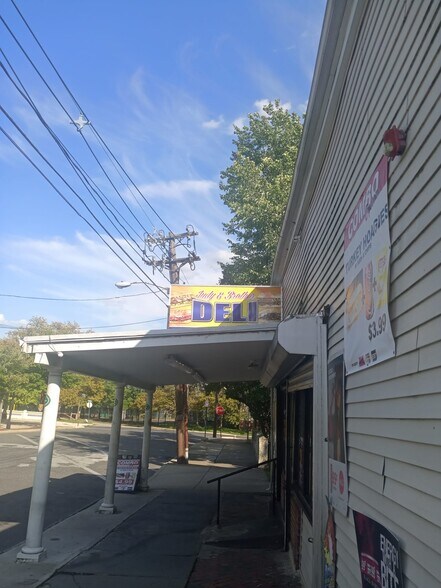 17 Spring St, Trenton, NJ for sale - Primary Photo - Image 1 of 1