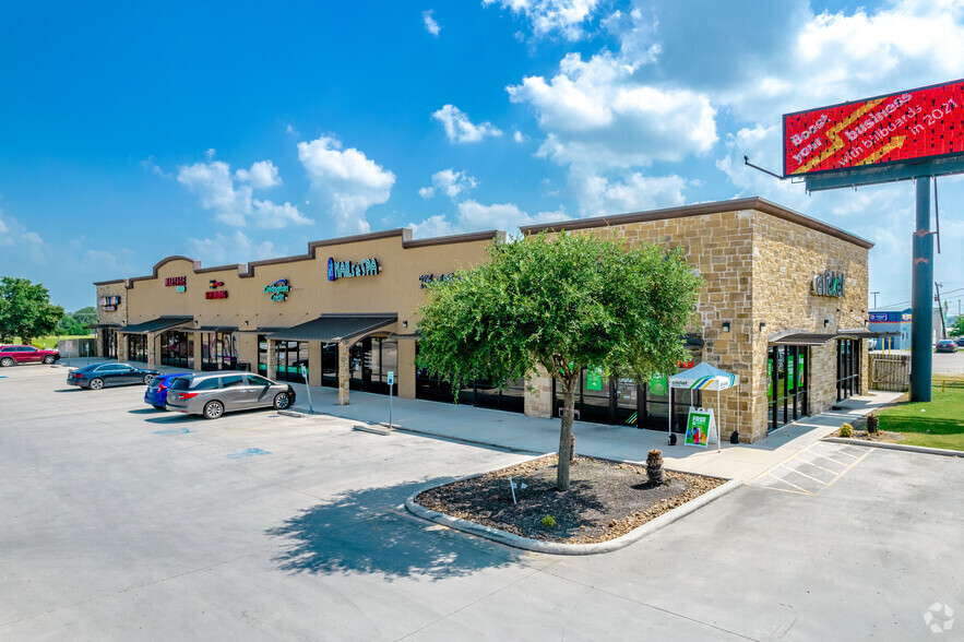 8316 Fm-78, Converse, TX for lease - Building Photo - Image 3 of 4