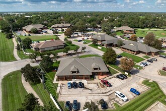 7570 W 21st St N, Wichita, KS - AERIAL  map view