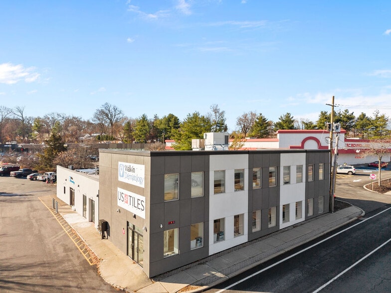 233 W Route 59, Nanuet, NY for lease - Building Photo - Image 2 of 16