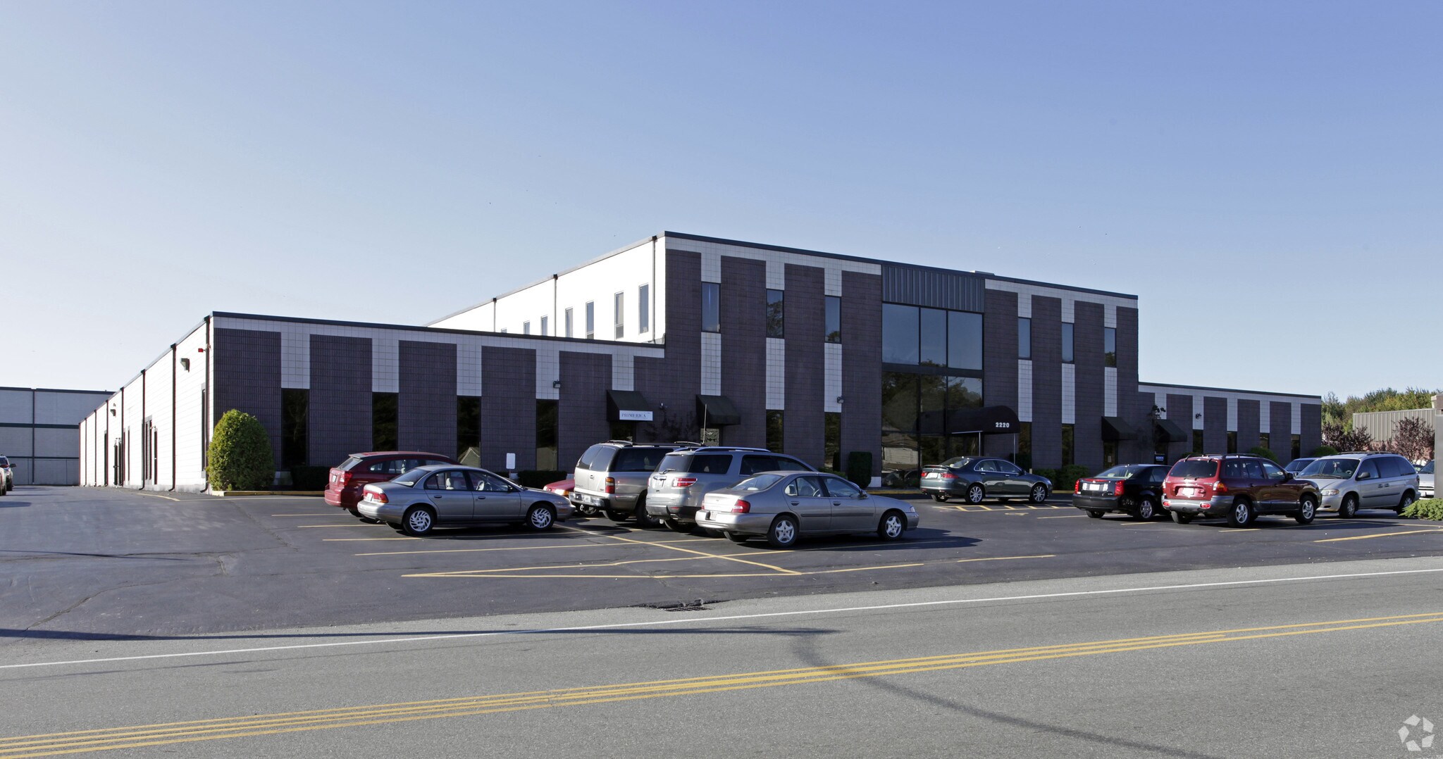 2220 Plainfield Pike, Cranston, RI for sale Primary Photo- Image 1 of 1