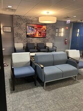 40 Skokie Blvd, Northbrook, IL for lease Interior Photo- Image 2 of 10