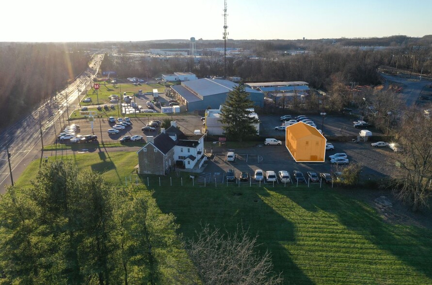 323 Lincoln Hwy, Fairless Hills, PA for lease - Aerial - Image 2 of 9