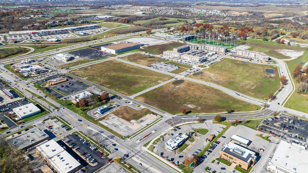 440 NW Barry Road, Kansas City, MO for sale - Aerial - Image 2 of 6