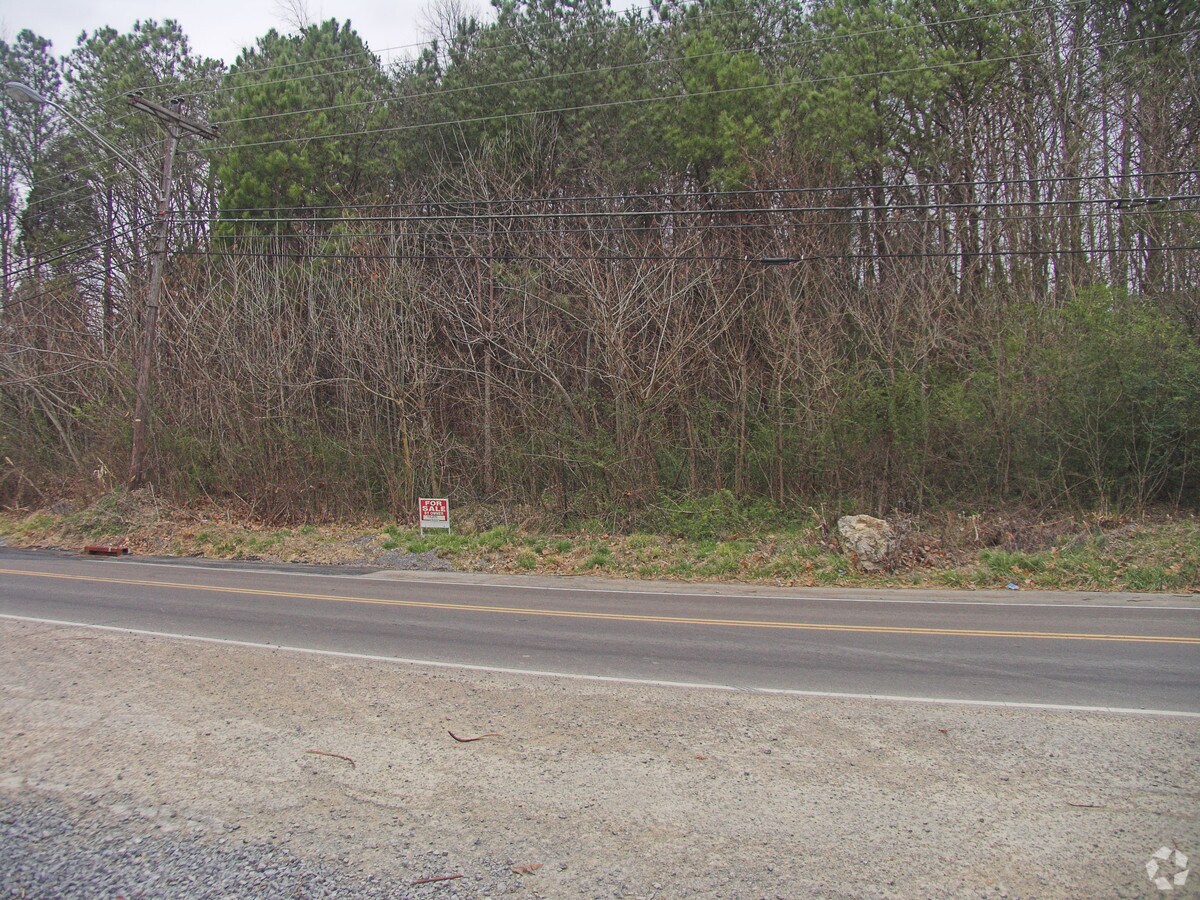 2209 Dalton Pike, Cleveland, TN 37311