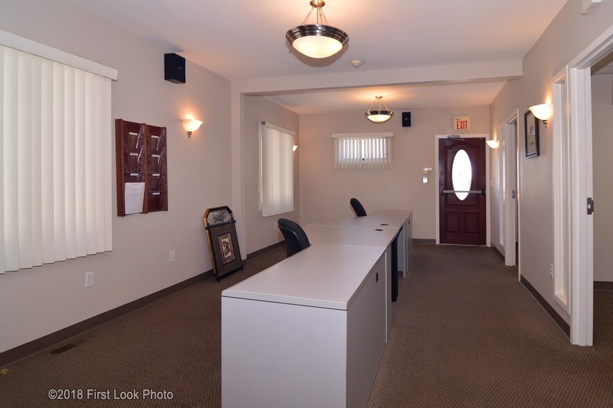 896 Broadway, East Providence, RI for sale - Interior Photo - Image 1 of 1