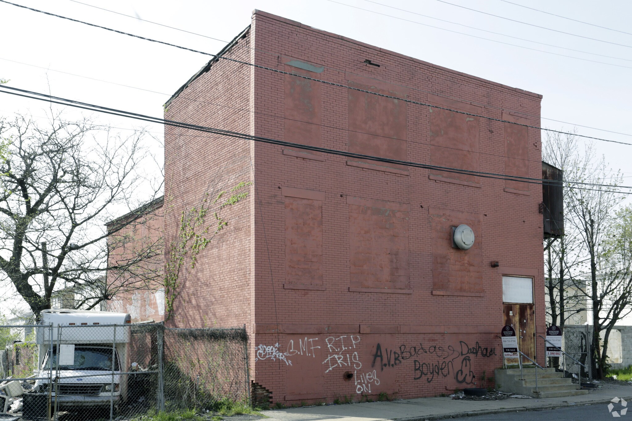 443-445 S 10th St, Newark, NJ for sale Primary Photo- Image 1 of 1