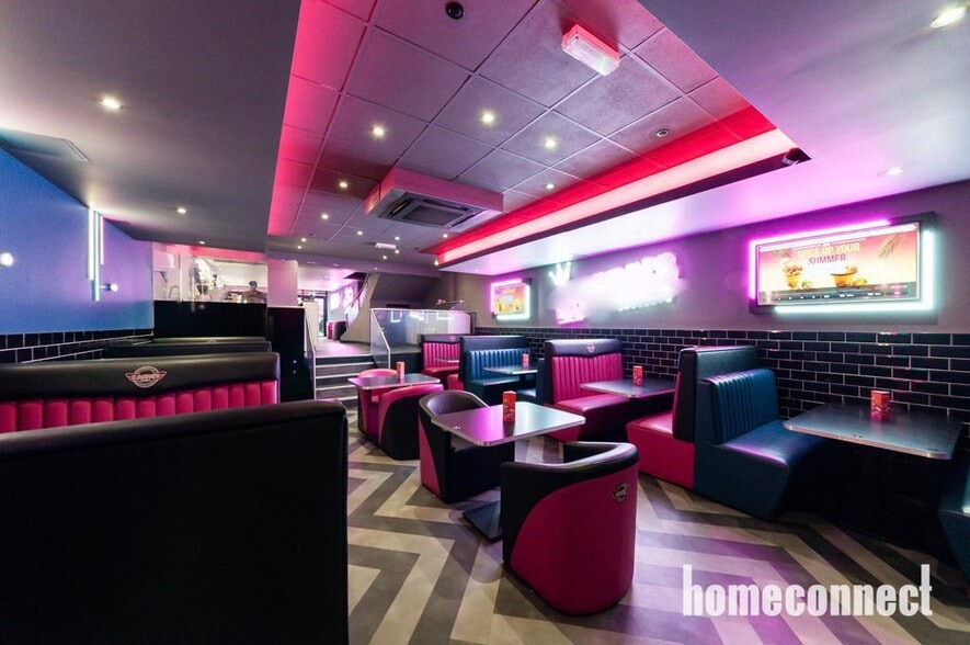 42A High Rd, London for lease - Building Photo - Image 2 of 11