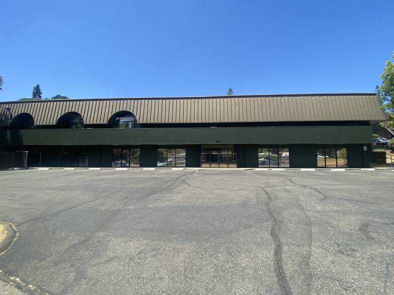 471 Pierroz Rd, Placerville, CA for lease - Building Photo - Image 2 of 4