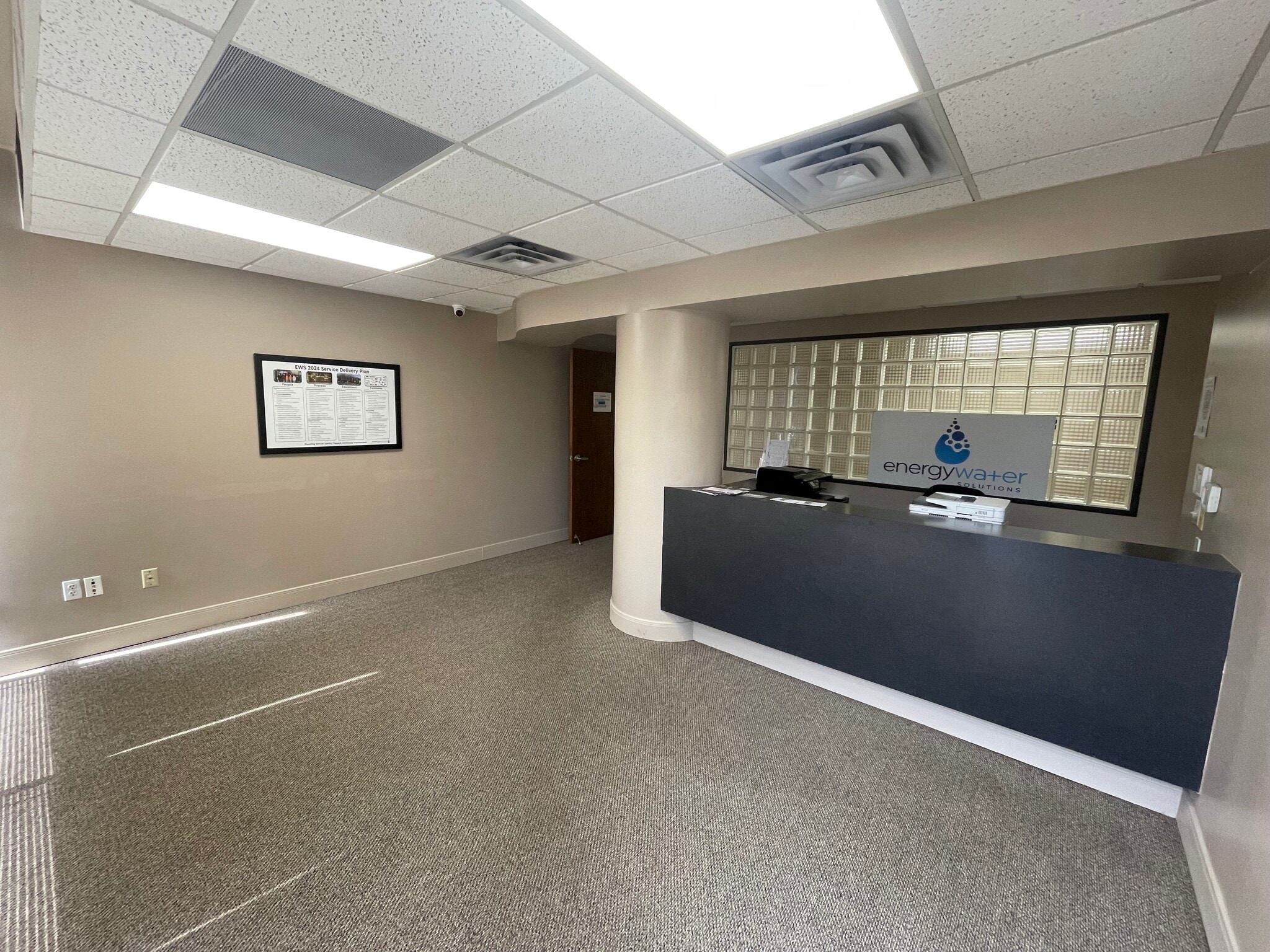 11233 Crown Park Dr, Houston, TX for lease Building Photo- Image 1 of 16